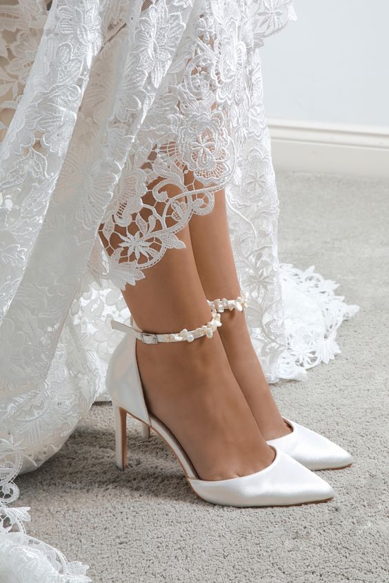 Valami új esküvői cipő esküvői babona